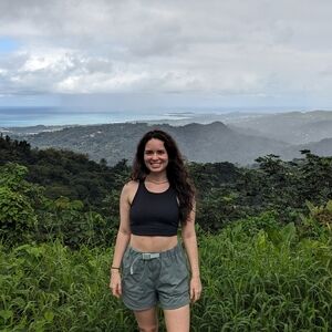 Meet your Posher, Rebecca